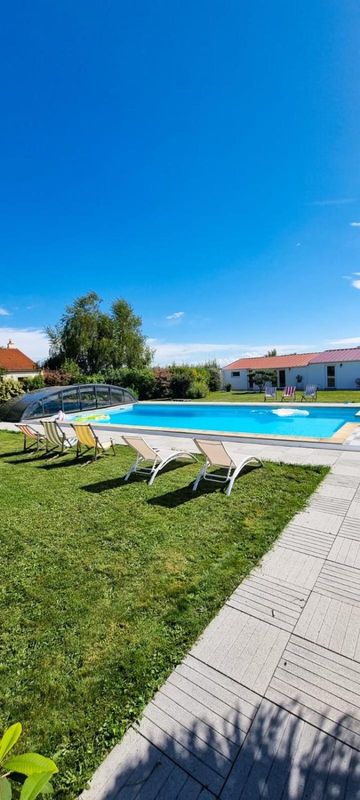 Ty Grain De Sel : Logement Privatif Avec Piscine, Jardin Et Patio Chauve Exterior photo